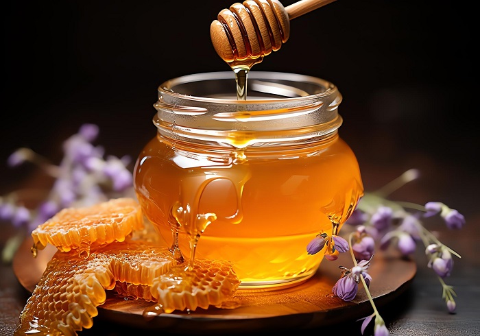 Sweet Symphony: The Irresistible Melody of Emerging Honey Market